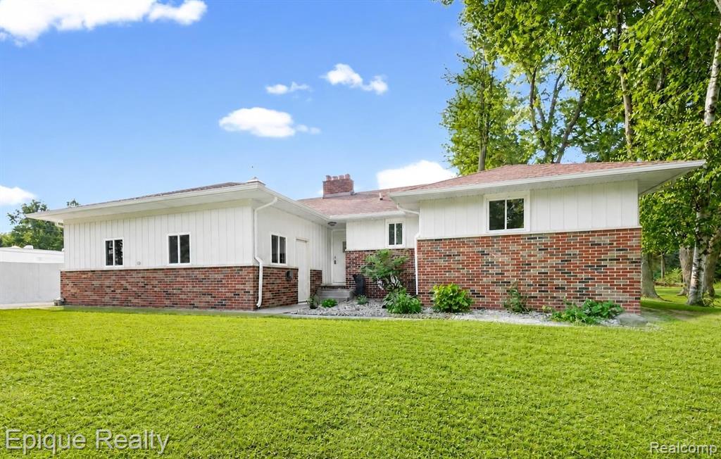 5155 Gratiot Avenue