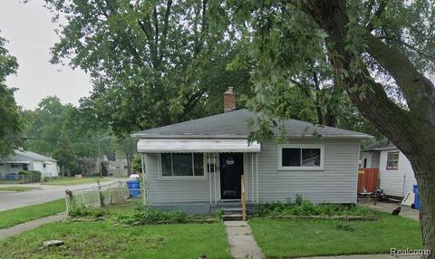 Photo of 4103 DETROIT Street, Dearborn Heights, MI 48125 (MLS # 60959368)