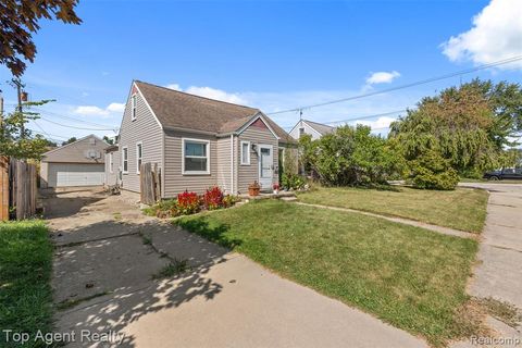 Photo of 25673 Ford Street, Roseville, MI 48066 (MLS # 60959873)