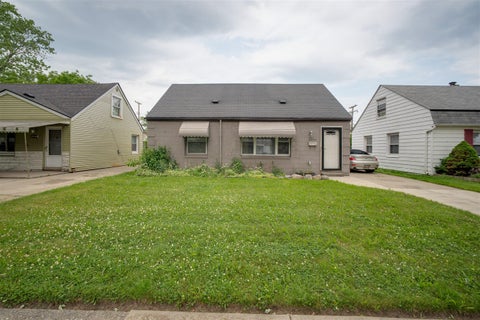 Photo of 22754 Almond Avenue, Eastpointe, MI 48021 (MLS # 70539410)