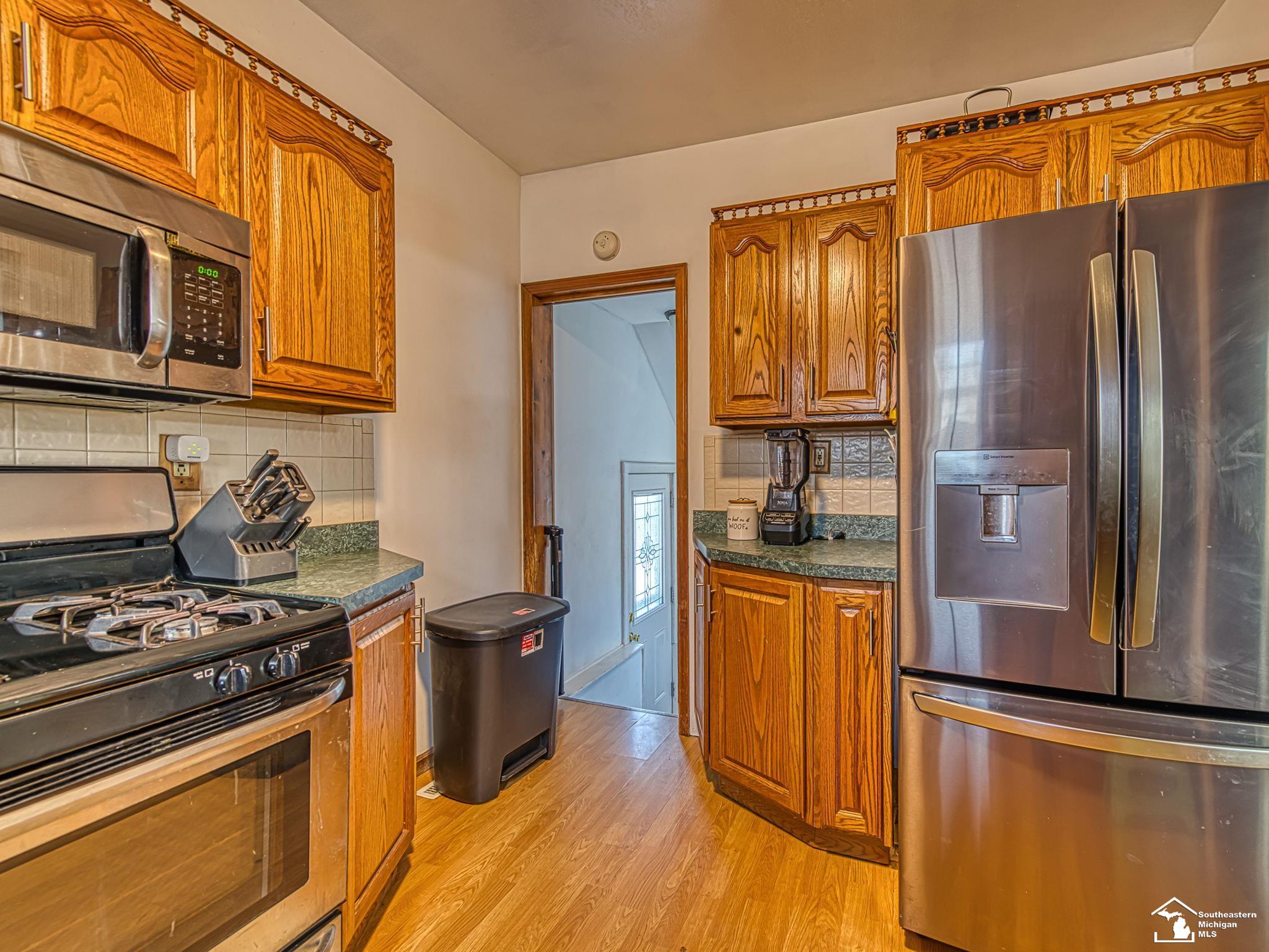 928 Wolverine Avenue