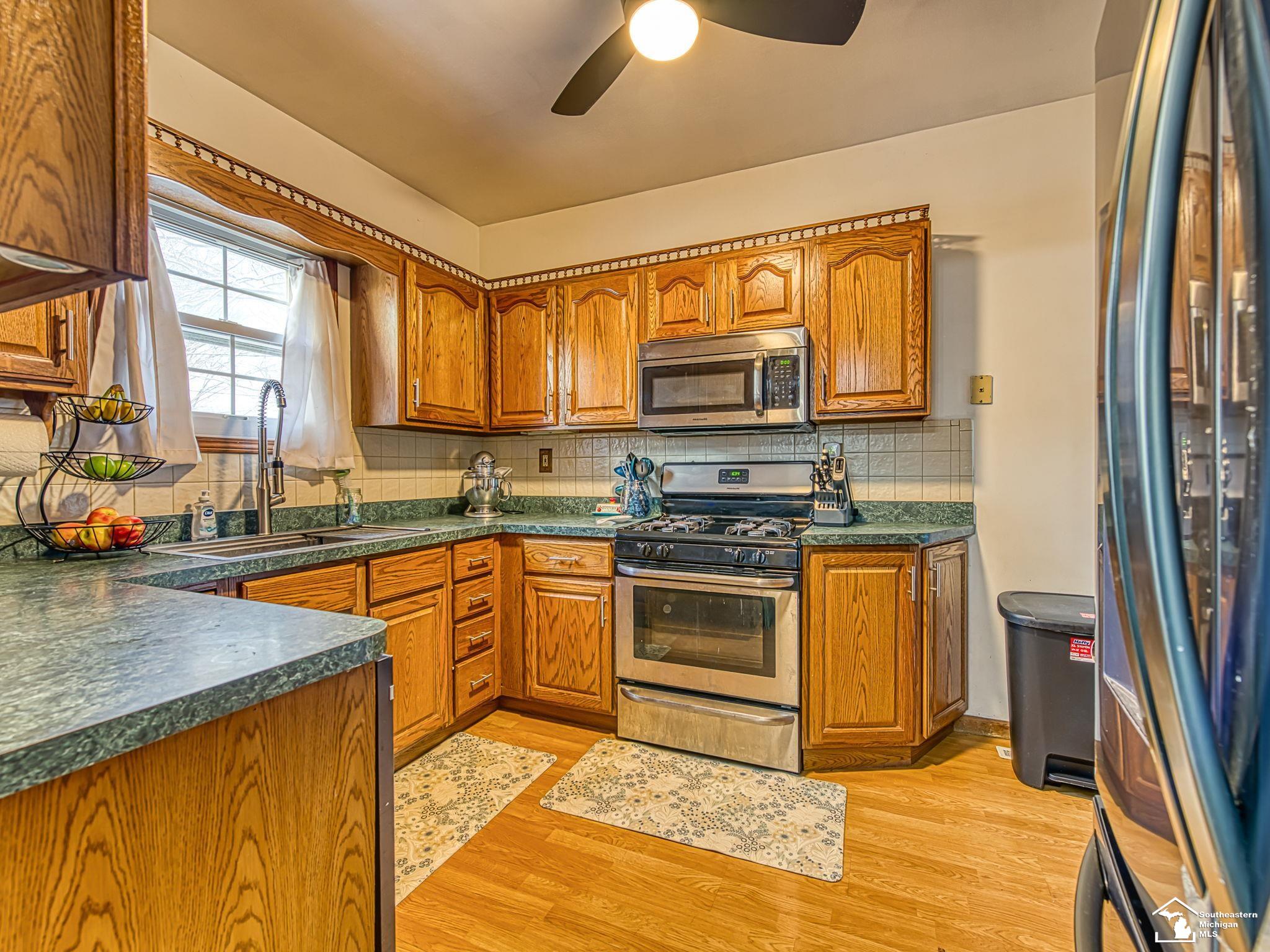 928 Wolverine Avenue