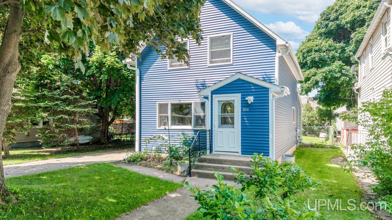 804 S 18th Street