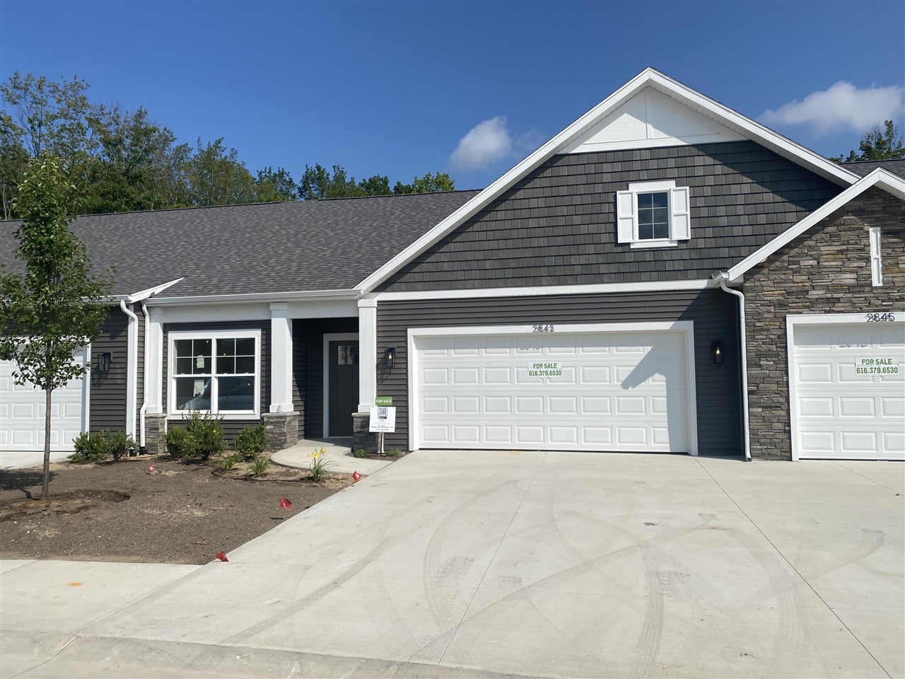 2843 W Cobblestone Court 18