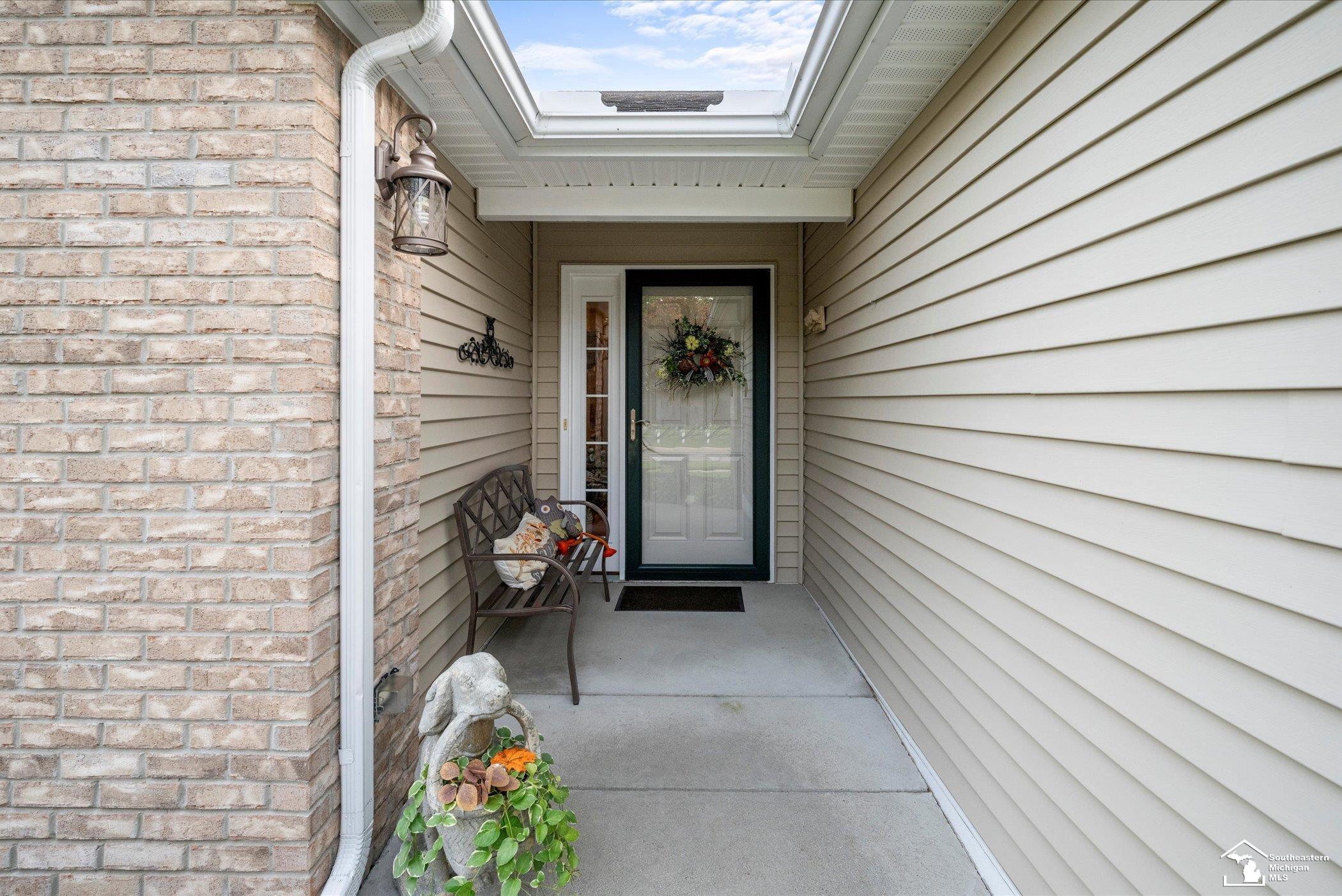 2219 Camden Lane