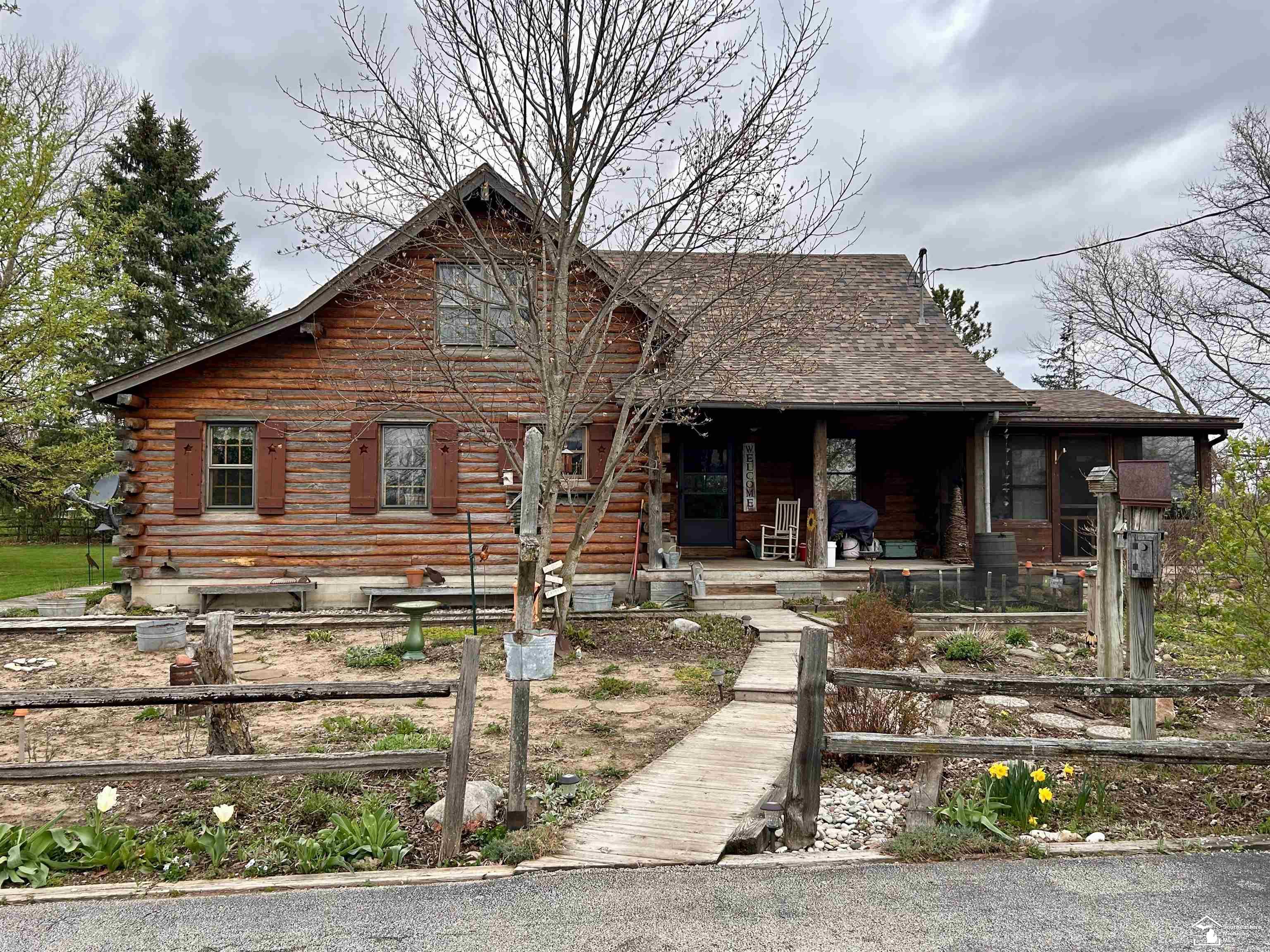 7860 Head O Lake Road