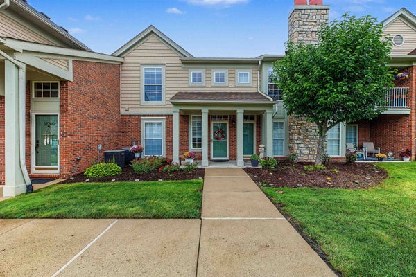 52268 NAUGATUCK DR, MACOMB, MI 48042 - Image 74185e0da522adc1ac1d1eff9bdd2dc2/1601177256