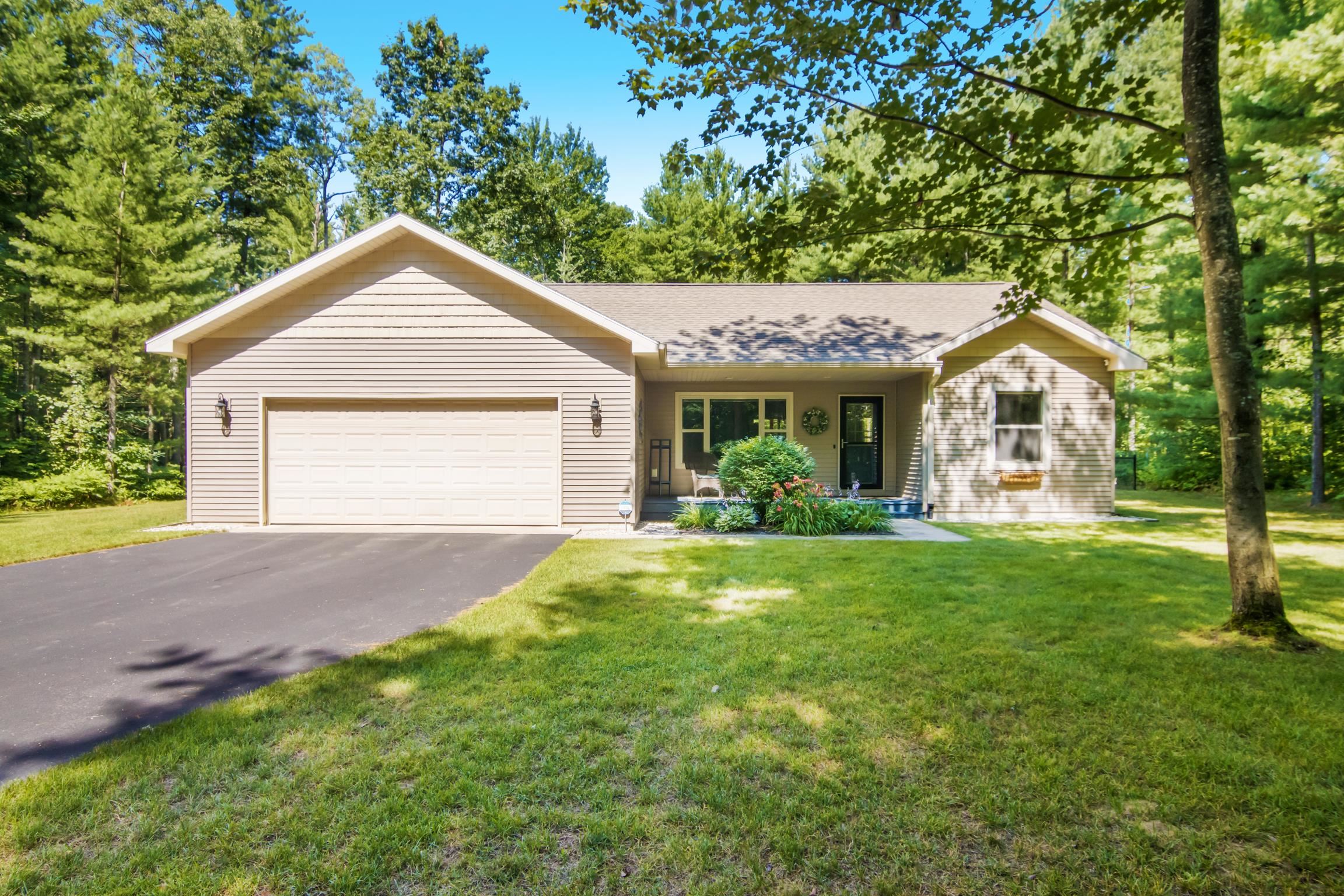 1691 Round Lake Road