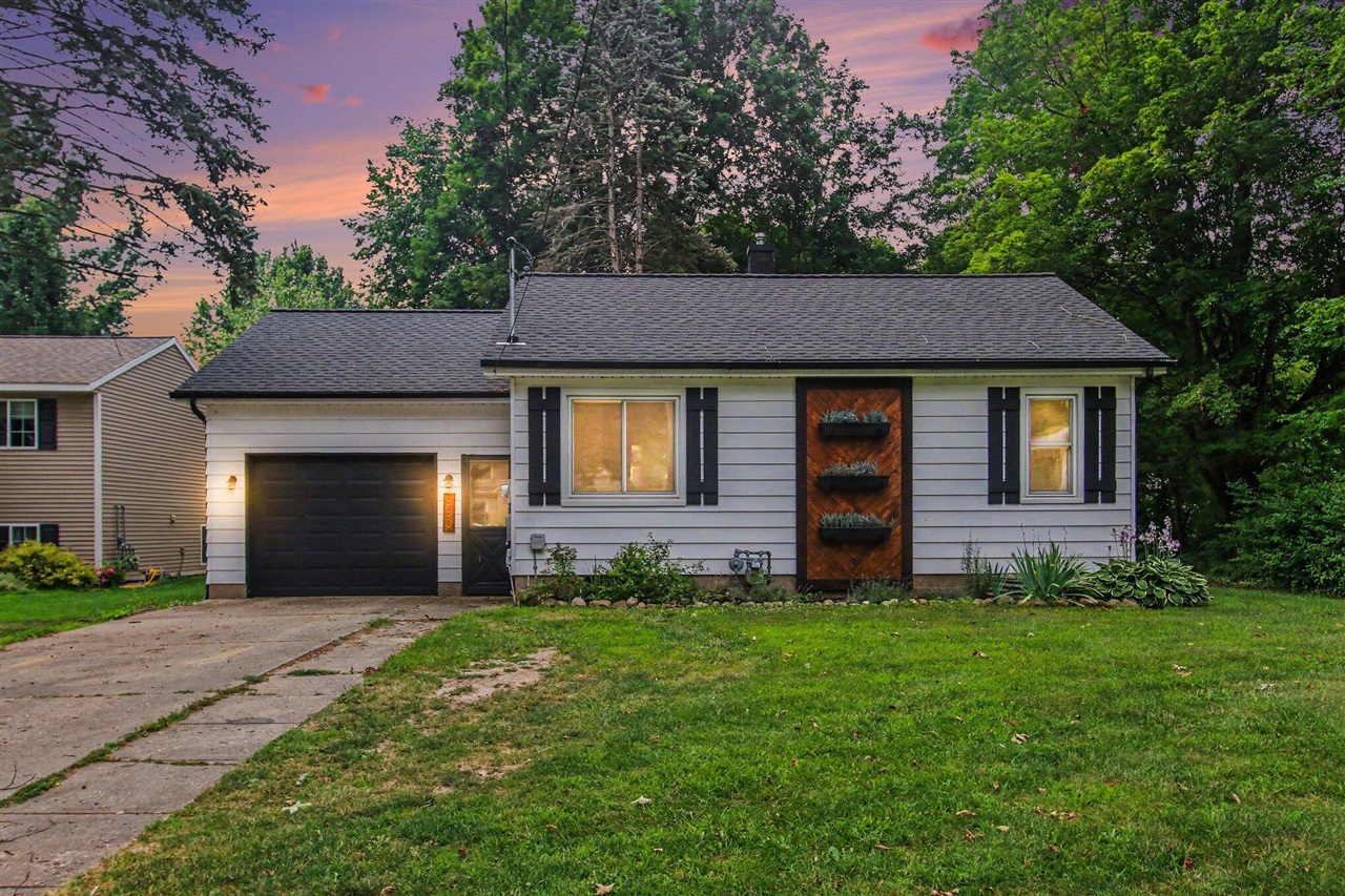 350 E Superior Street