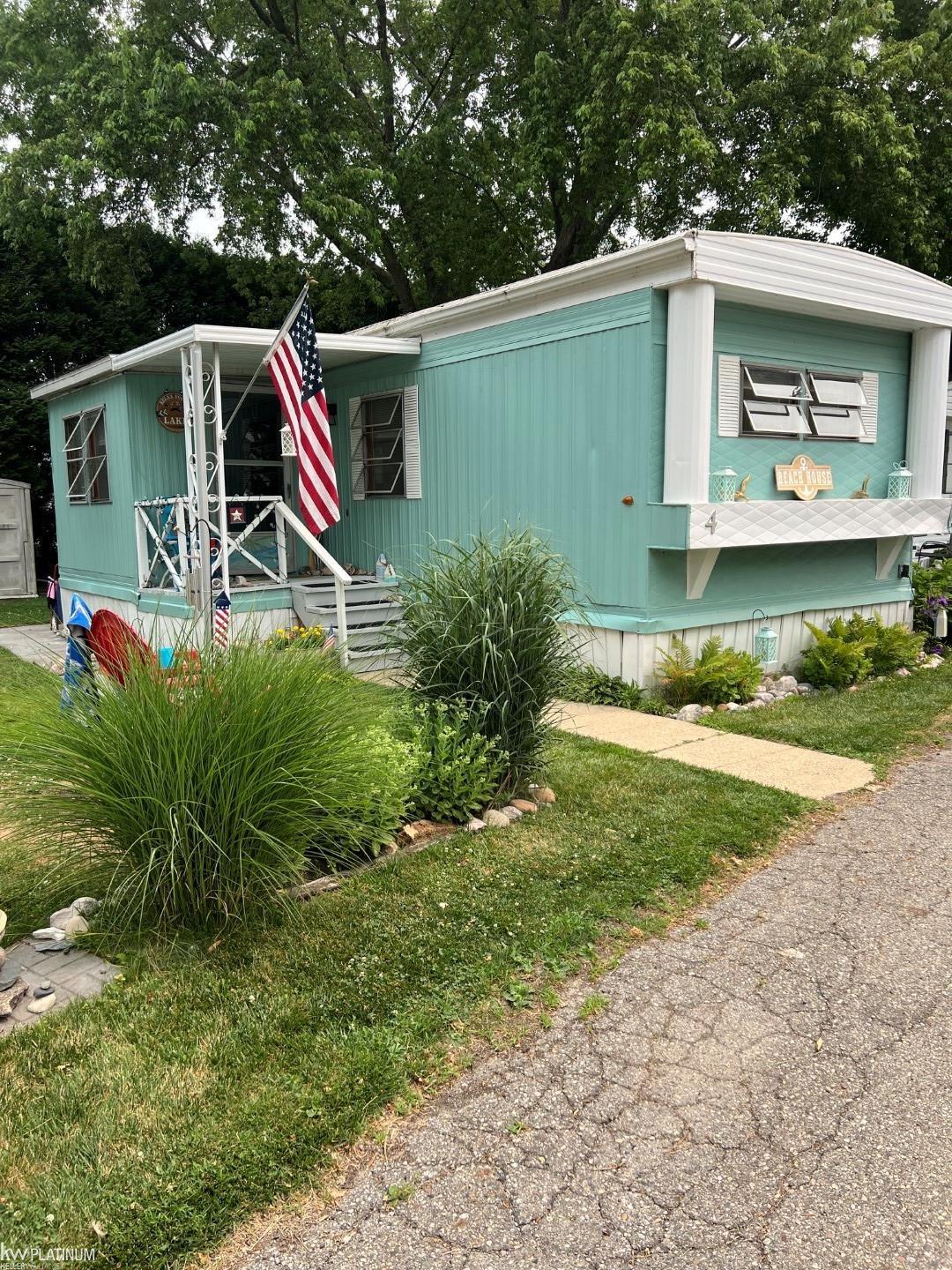 5767 Main Street
