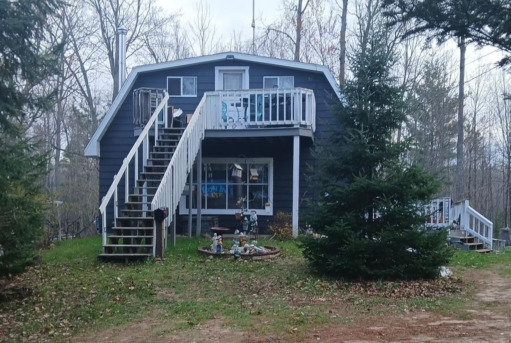 Photo of 1350 Springwood Drive, Prudenville, MI 48651 (MLS # 50206142)