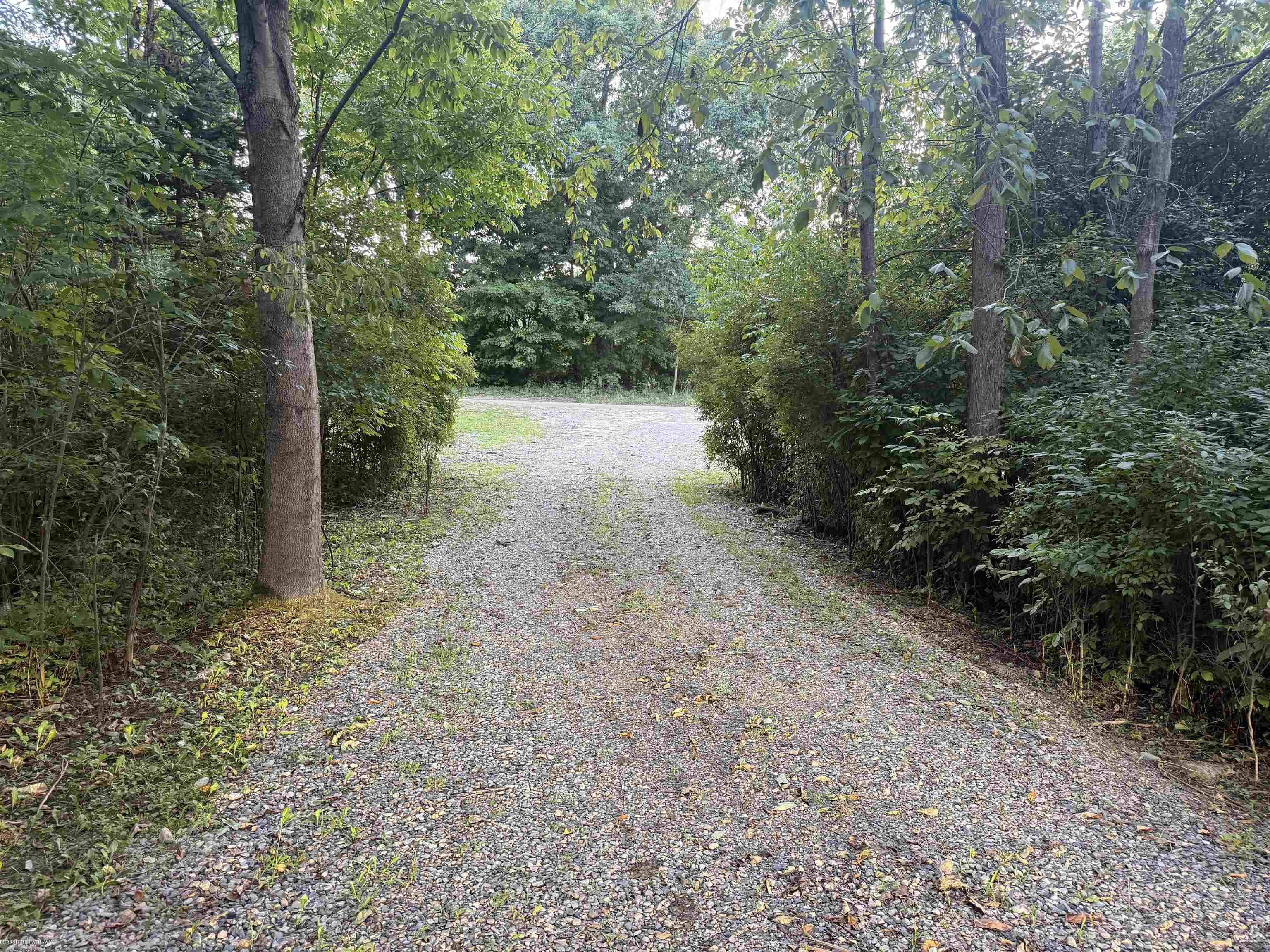 Imlay City, Michigan 48444, United States, ,Land,Pending,198674