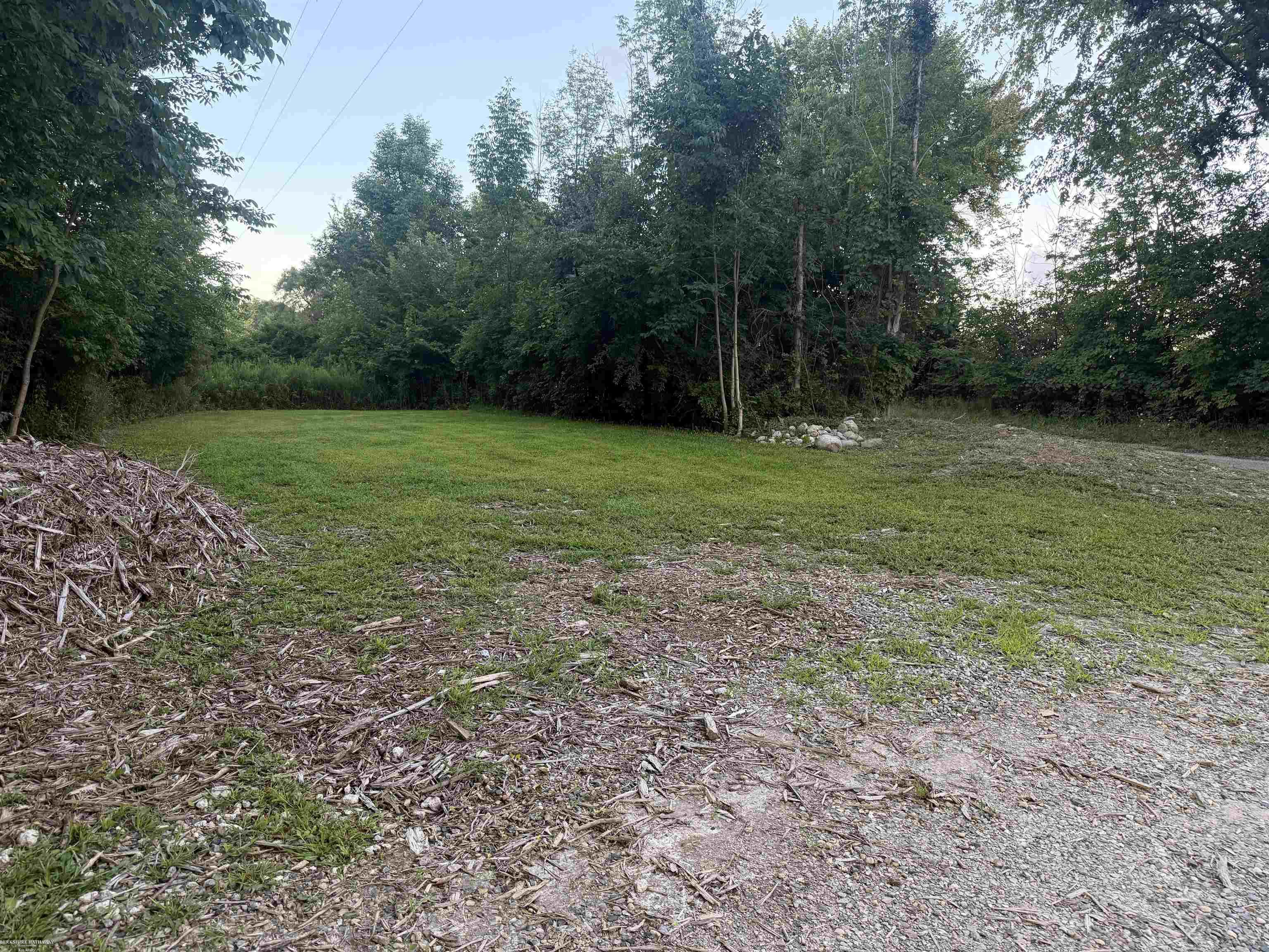 Imlay City, Michigan 48444, United States, ,Land,Pending,198674