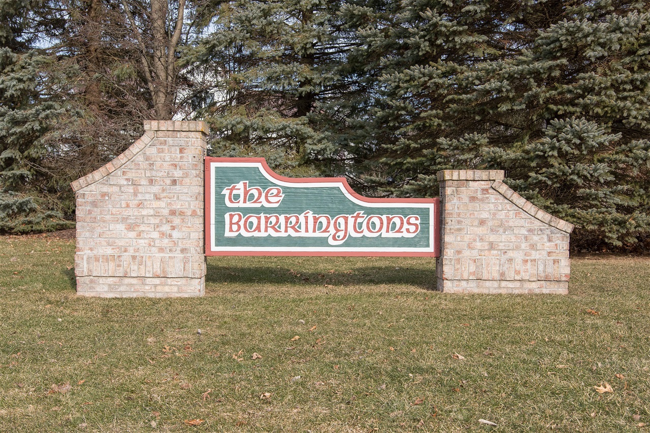 183 Barrington Circle Unit #19
