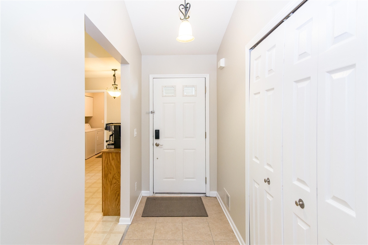 1854 N Kenwyck Drive