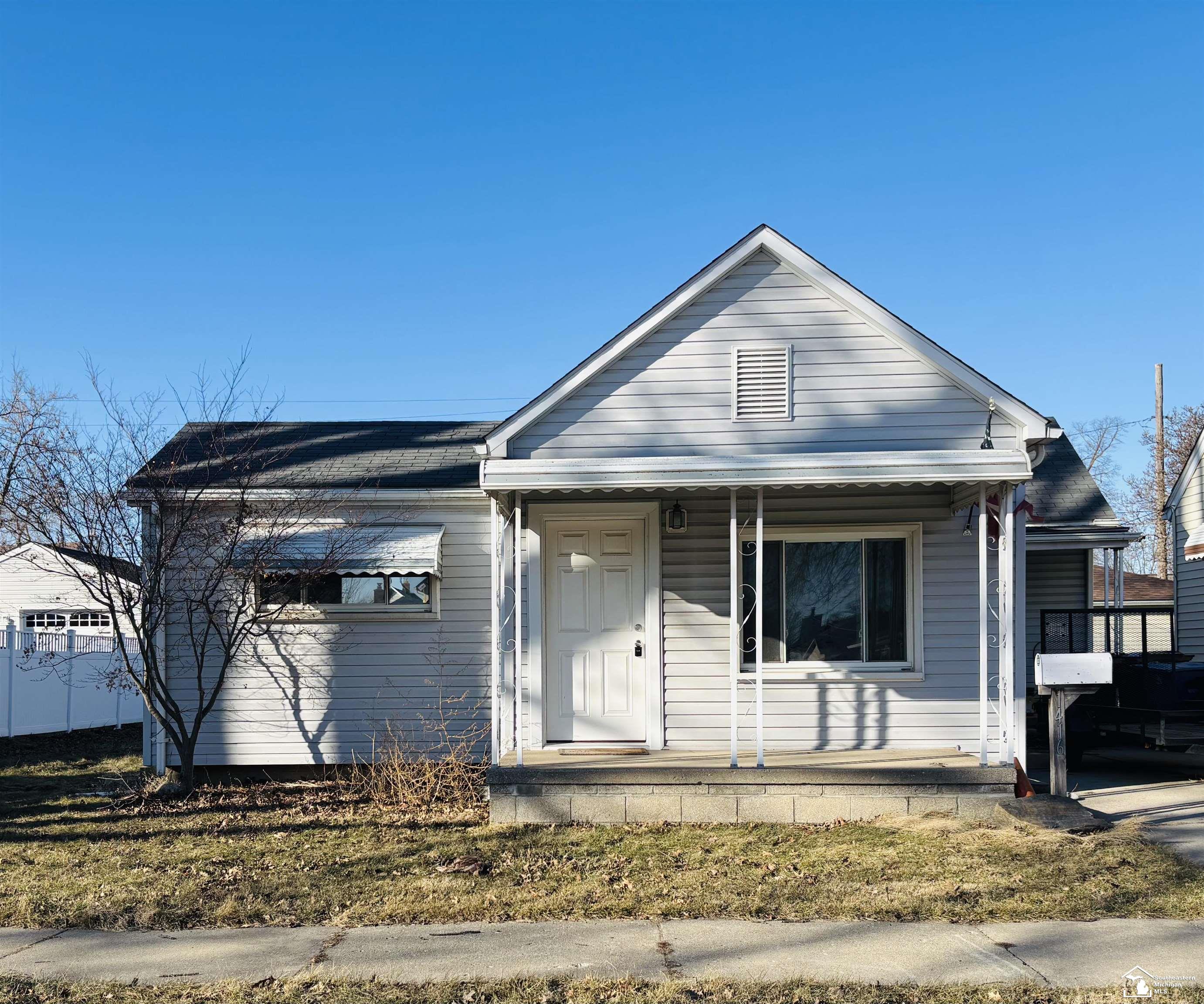 1416 Maple Street
