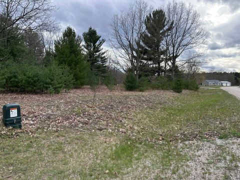 Photo of 11797 Country Acres Drive, Interlochen, MI 49643 (MLS # 80068466)