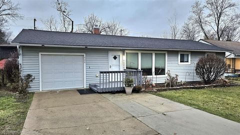 Photo of 4259 Packard Street, Ann Arbor, MI 48108 (MLS # 70508785)