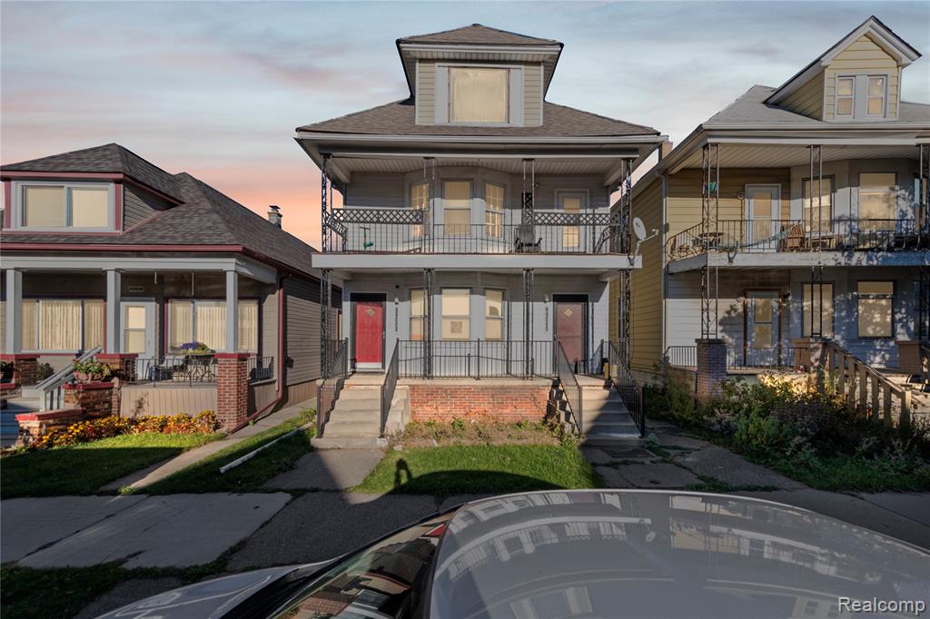 11428 Lumpkin street