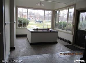 Rochester Hills, Michigan 48309, United States, 2 Bedrooms Bedrooms, ,1 BathroomBathrooms,Residential,Active,236550