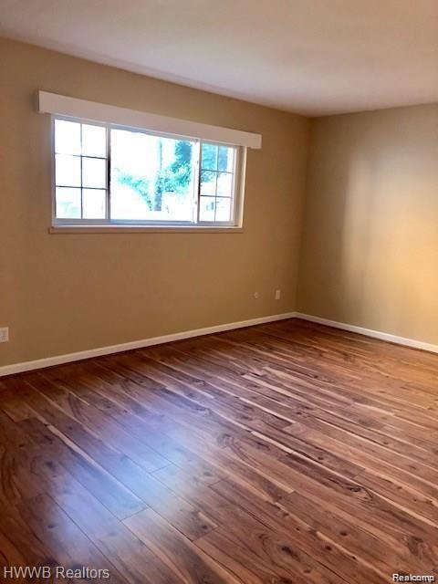 Rochester Hills, Michigan 48309, United States, 2 Bedrooms Bedrooms, ,1 BathroomBathrooms,Residential,Active,236550