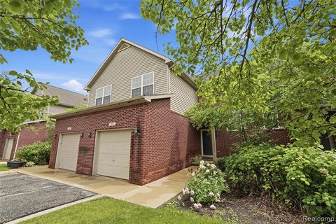 Photo of 5953 High Point Court 29 #29, Brighton, MI 48116 (MLS # 61001284)