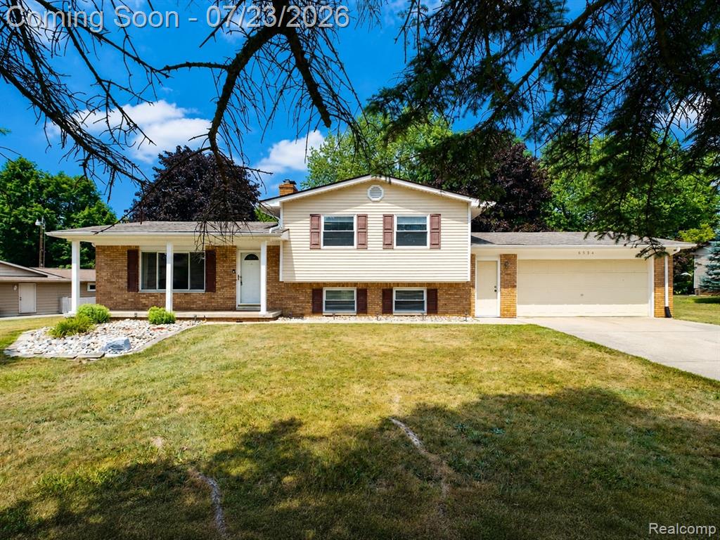 6534 Meadowwood Lane