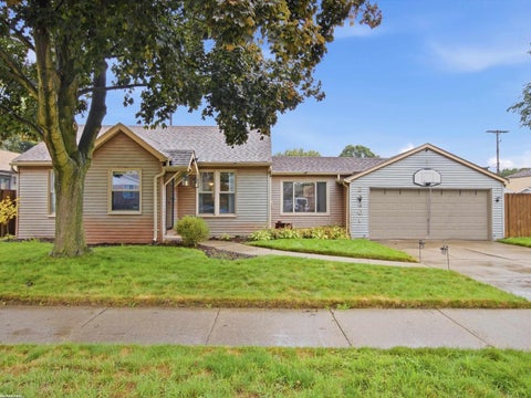 Photo of 20301 Voiland Street, Roseville, MI 48066 (MLS # 50222427)