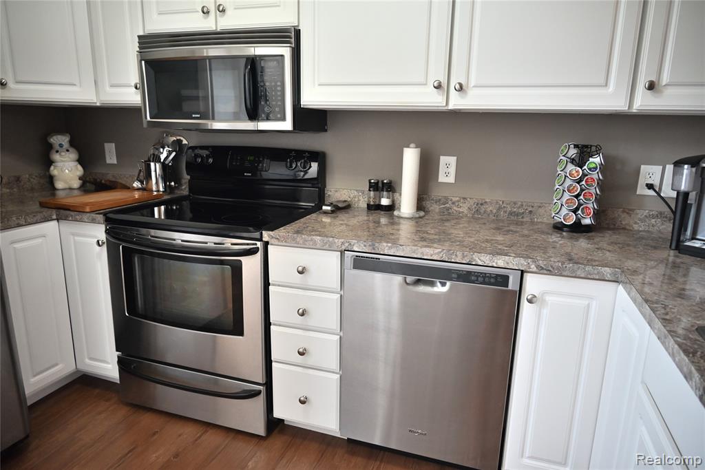 810 Catalina Cove