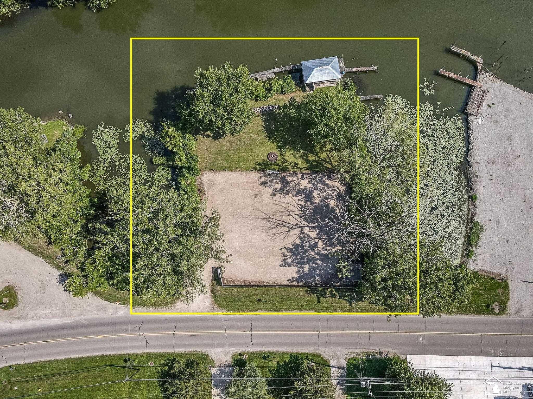 14060 Laplaisance Road