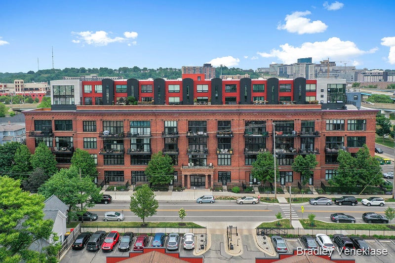 600 Broadway Avenue Suite 131
