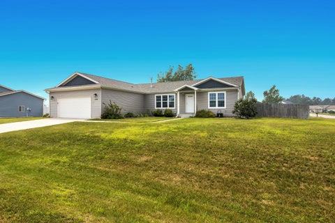 Photo of 1995 Hansen Circle, Traverse City, MI 49685 (MLS # 80071265)