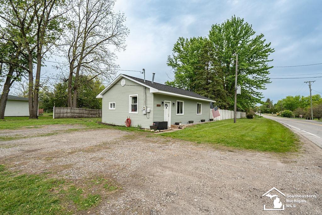14374 Oakville Waltz Road