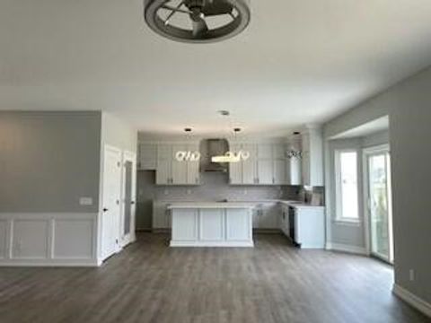 5049 Wilshire Drive 70 Dundee MI 48131