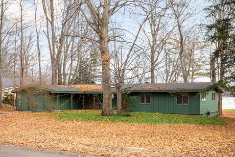 3763 East Shore Drive Lot: 262 Grawn MI 49637