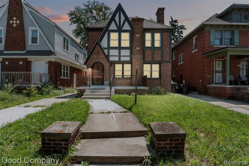2717 burlingame