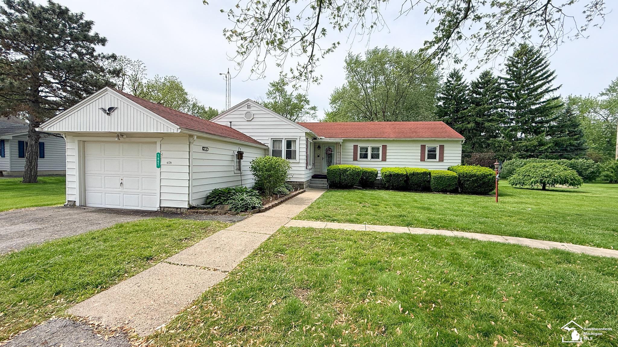 7947 Lake Breeze Drive