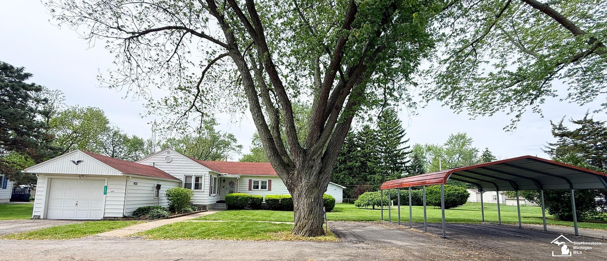 7947 Lake Breeze Drive