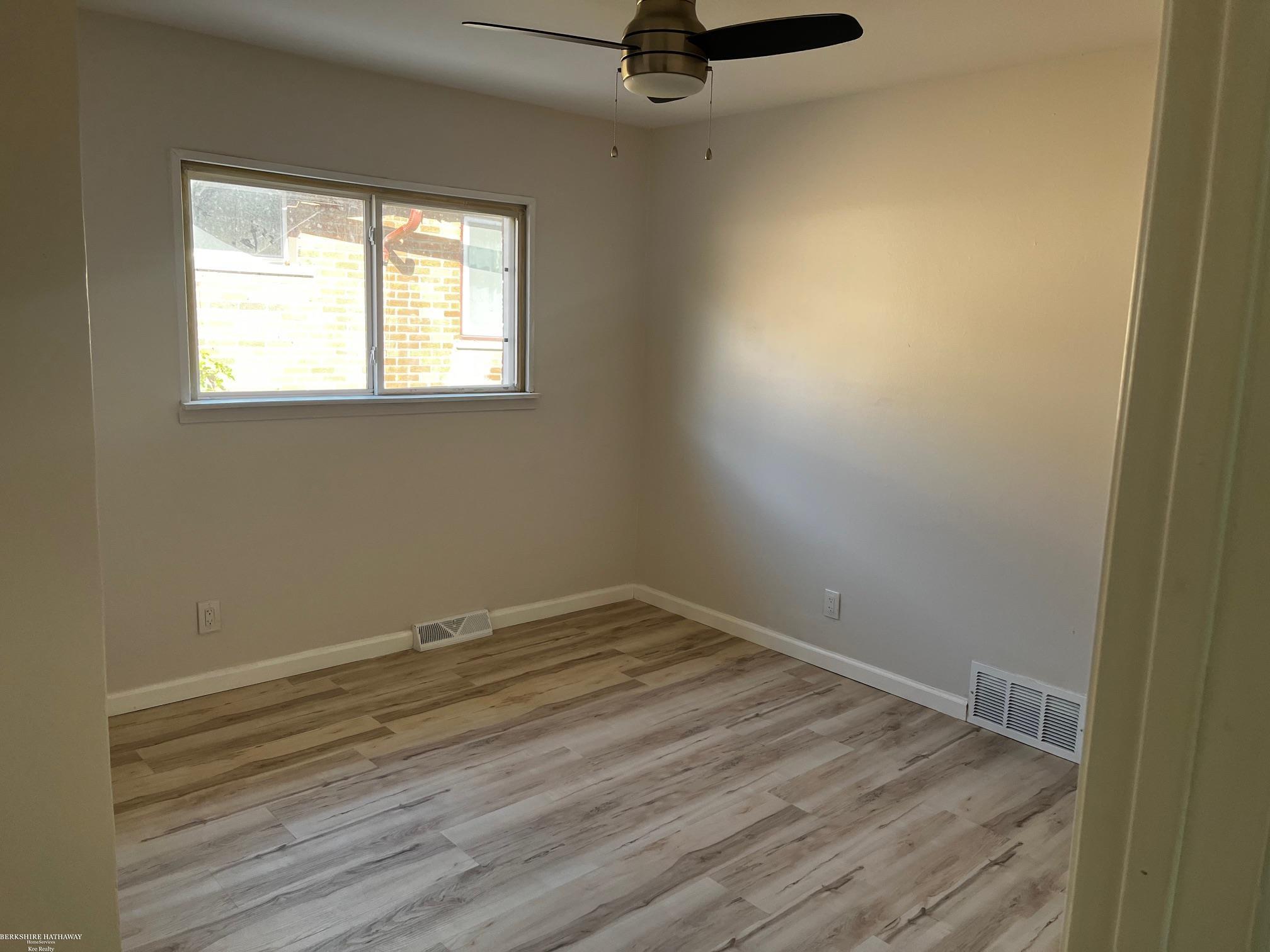 Detroit, Michigan 48227, United States, 4 Bedrooms Bedrooms, ,2 BathroomsBathrooms,Residential,Active,234306