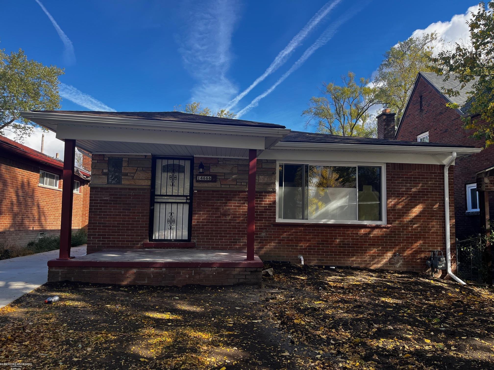 Detroit, Michigan 48227, United States, 4 Bedrooms Bedrooms, ,2 BathroomsBathrooms,Residential,Active,234306