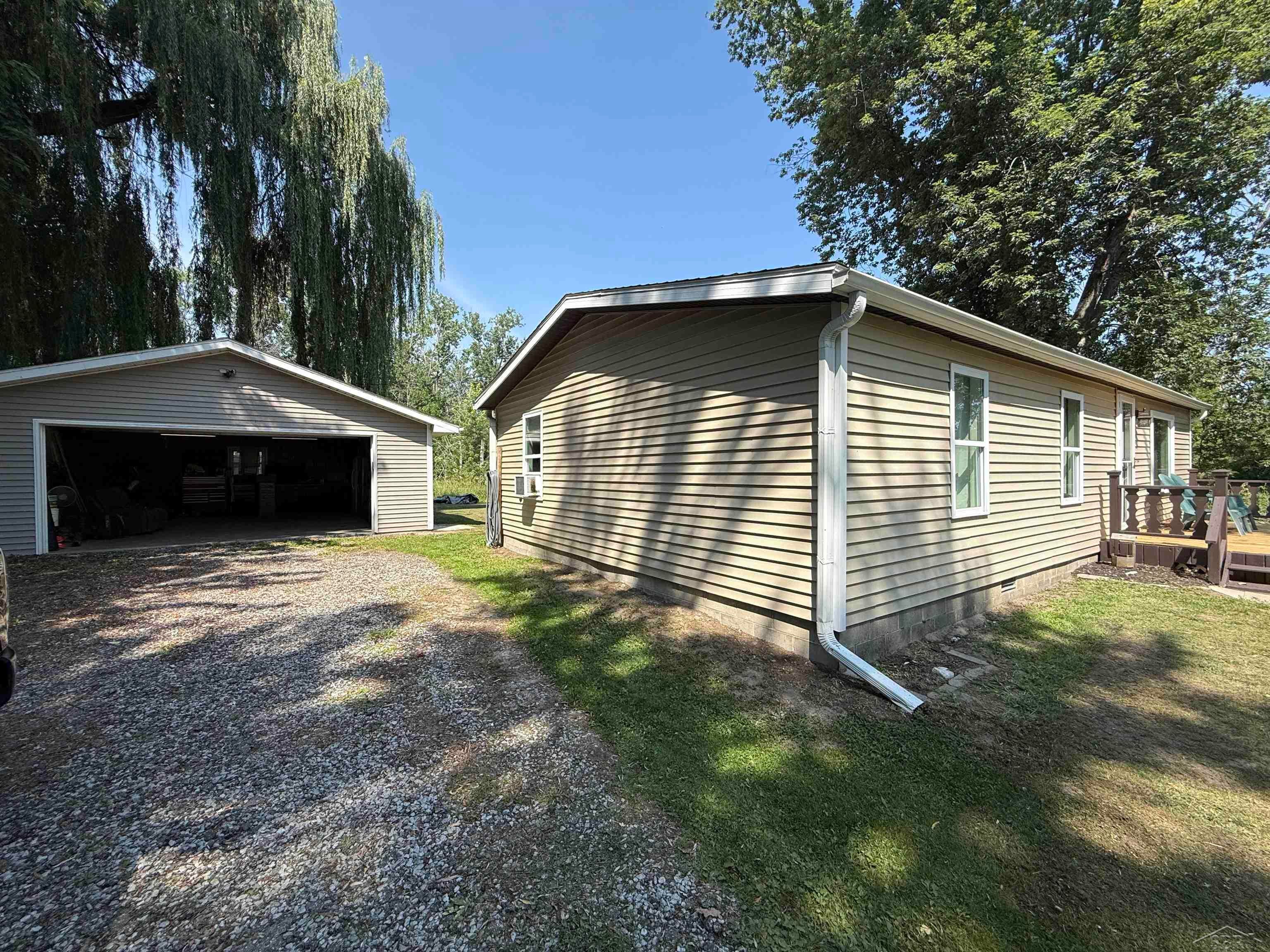 4767 N Saginaw Bay Shore Drive