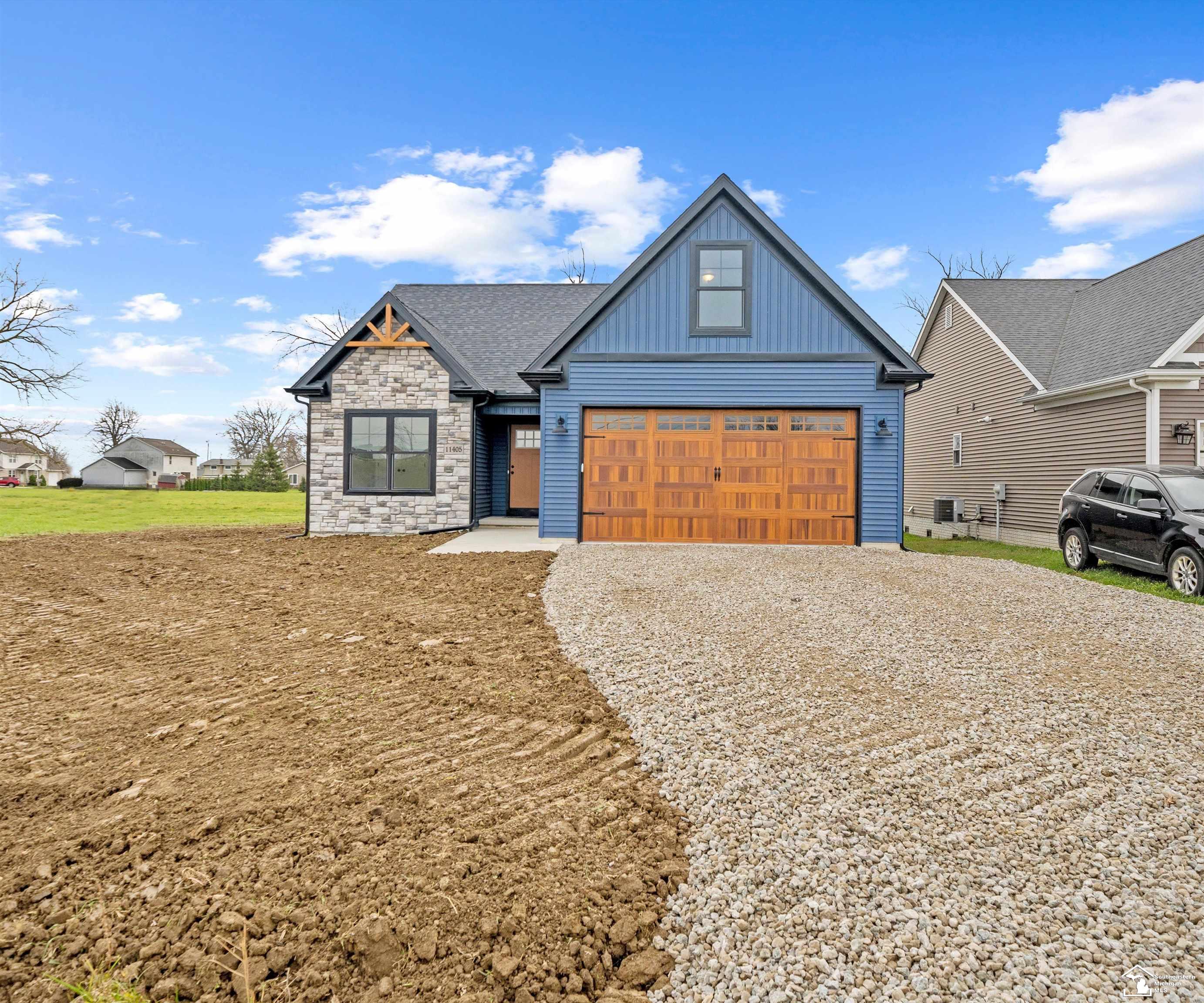 Luna Pier, Michigan 48157, United States, 3 Bedrooms Bedrooms, ,2 BathroomsBathrooms,Residential,Active,192846