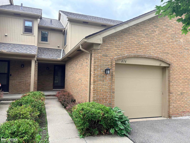 616 byron ct Road