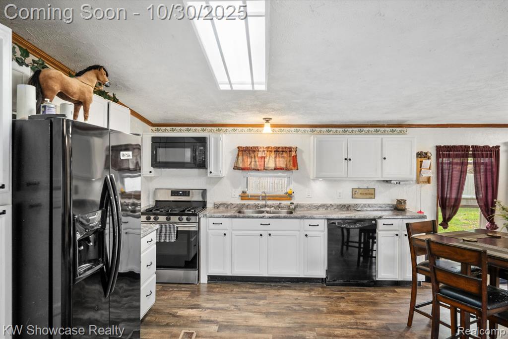 2916 Navarre Boulevard