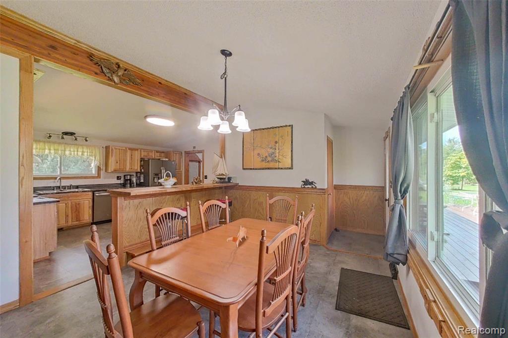 5920 CAMPBELL CORNERS Drive