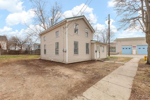 Photo of 206 Ormsby Street, Adrian, MI 49221 (MLS # 50202107)