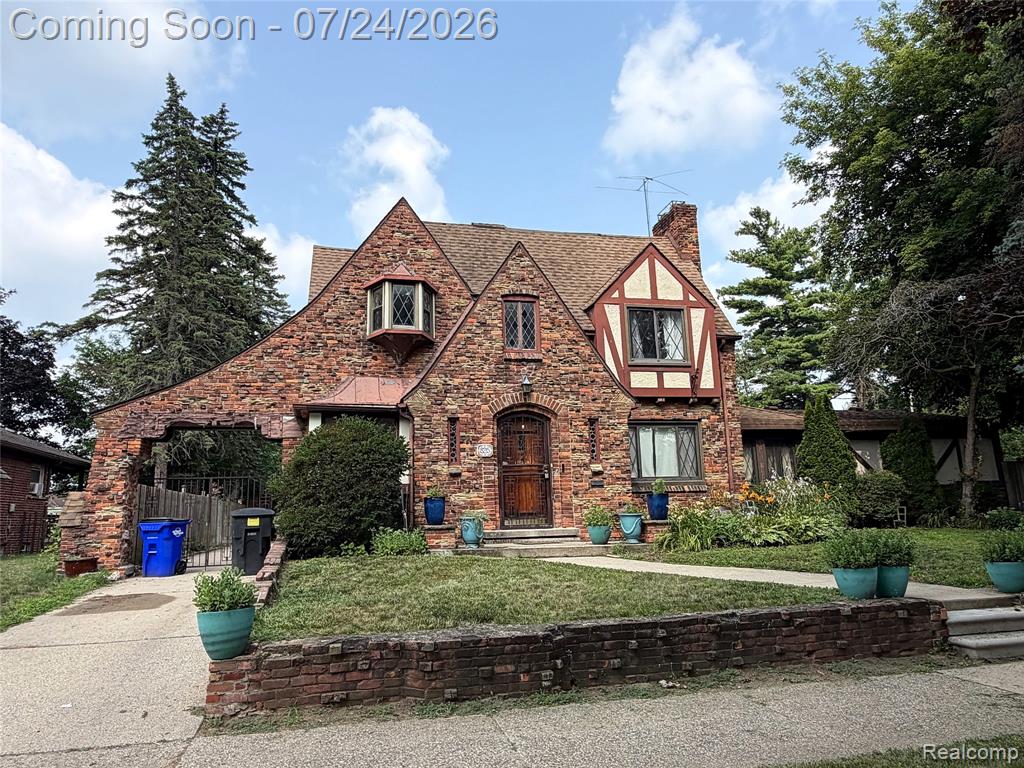 8215 Bramell