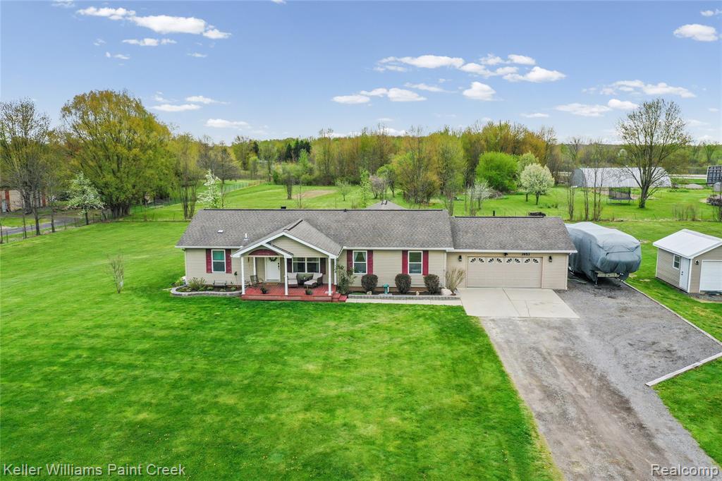 Properties Available 3 - 3 3953 Meldrum Road