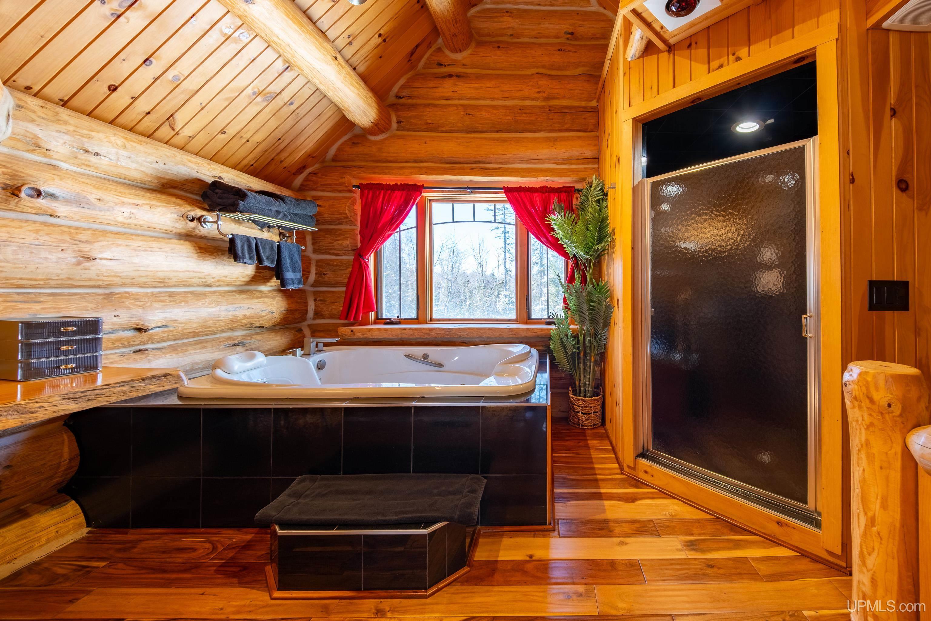 16629 Holli Blue Rd, Champion, MI, 49814, USA, 2 Bedrooms Bedrooms, ,2 BathroomsBathrooms,Residential,Active,16629 Holli Blue Rd,50202004