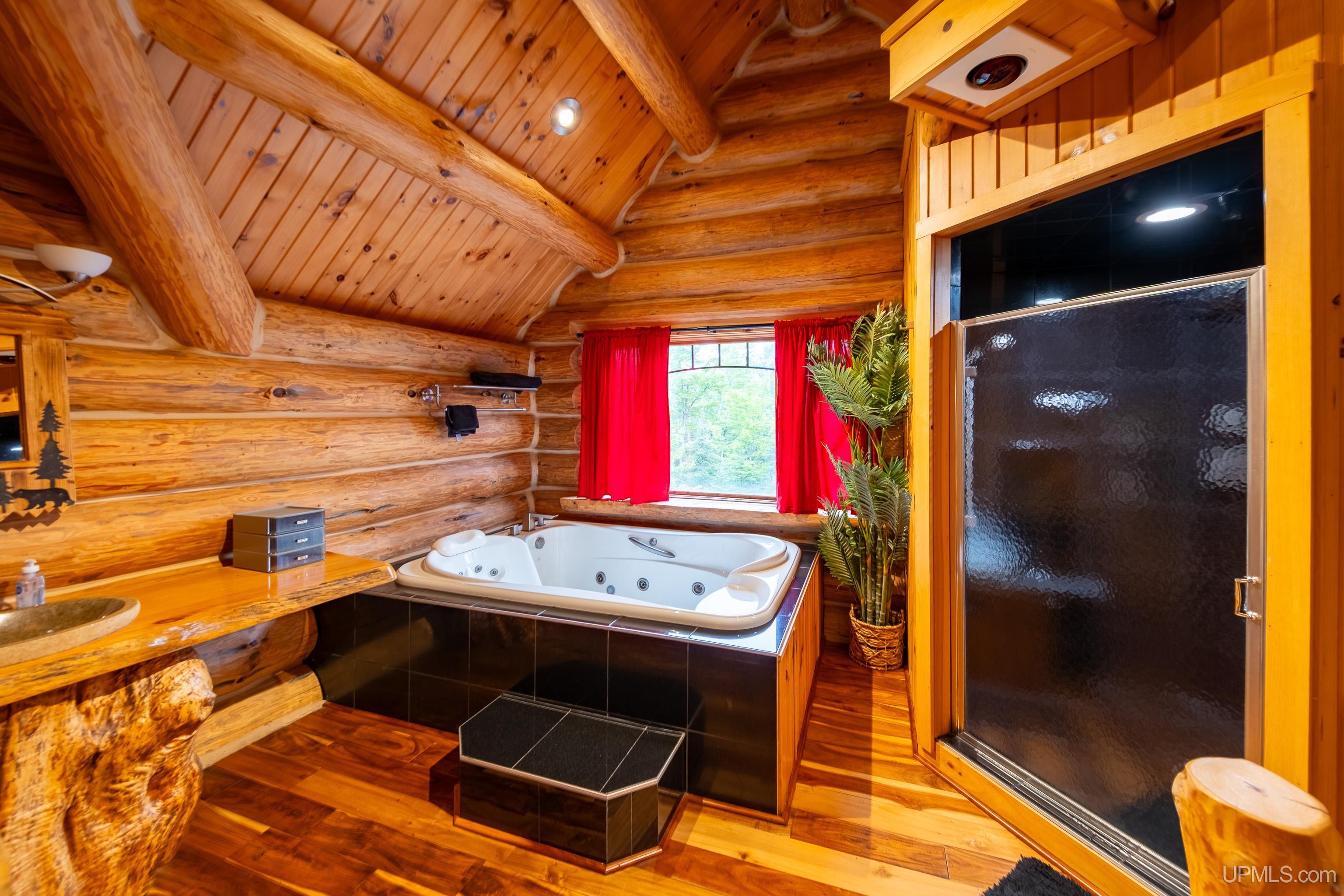 16629 Holli Blue Rd, Champion, MI, 49814, USA, 2 Bedrooms Bedrooms, ,2 BathroomsBathrooms,Residential,Active,16629 Holli Blue Rd,50202004